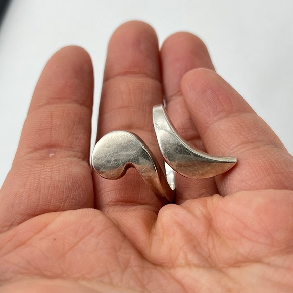 Sterling Silver Swirl Ring Mexico Modernist Abstract Statement Band - Picture 11 of 12